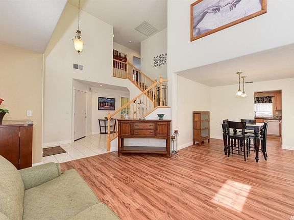 4th image of 115 Gisler Ct
