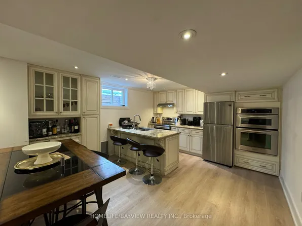 77 Winchester Ln #Basement, Richmond Hill, ON L4C 6Y6