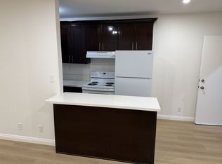 10317 Jordan Ave APT 5, Chatsworth, CA 91311