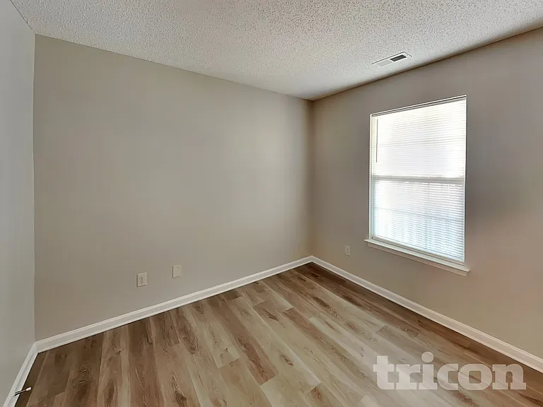 11507 Stewarts Crossing Dr — Photo 10