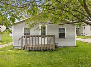 1121 Johnson St, Des Moines, IA 50315