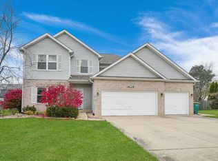 16228 S Lexington Dr, Plainfield, IL