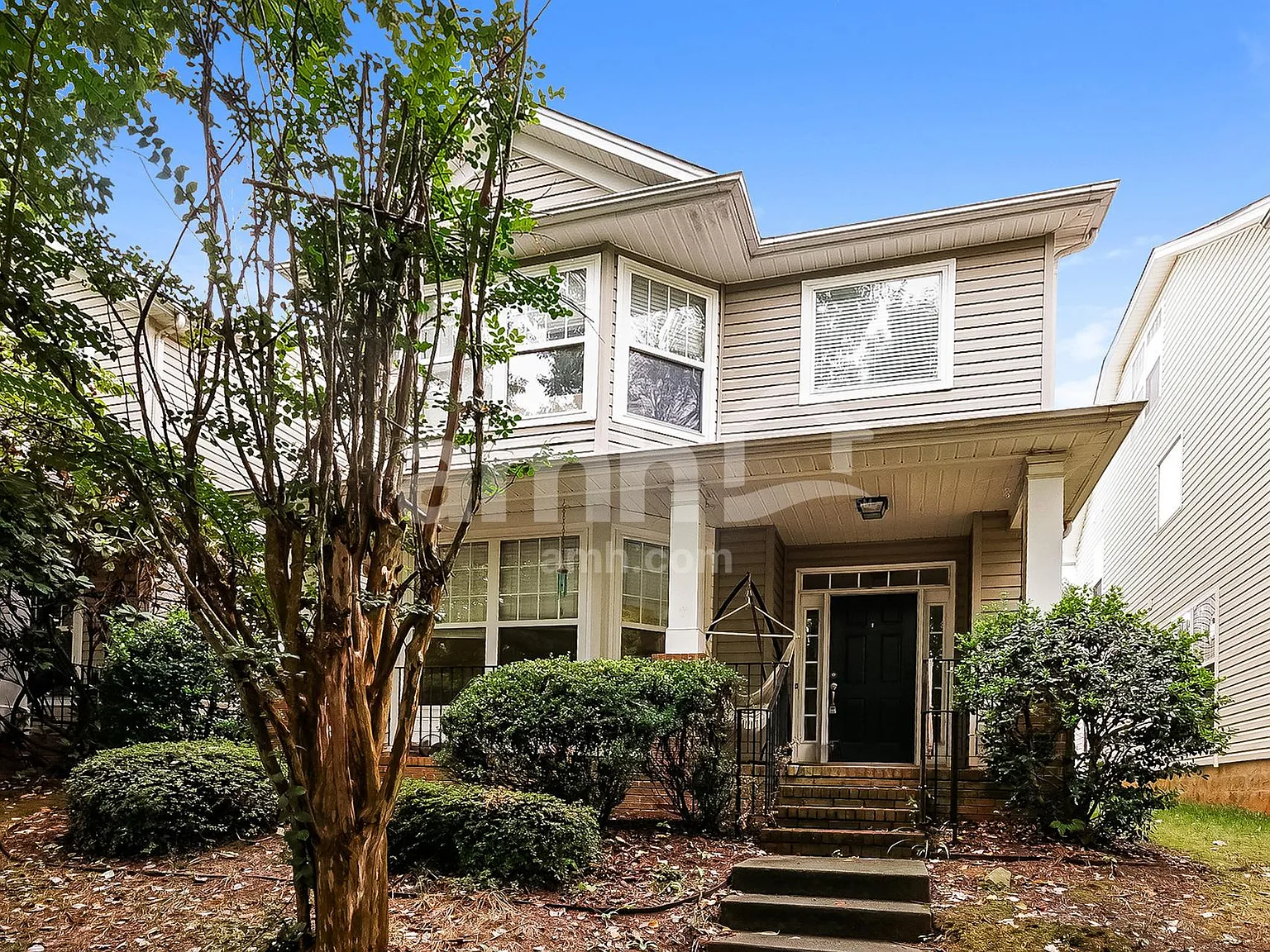 3 bed, 2.5 bath, 1876 sqft, $2,365 — Photo 1