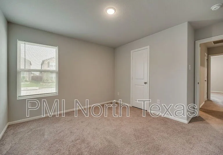 4544 Hemingway Ave — Photo 14