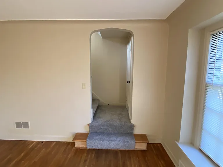 536 16th Ave N #538538 — Photo 17