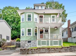 116 Vogel St, West Roxbury, MA 02132