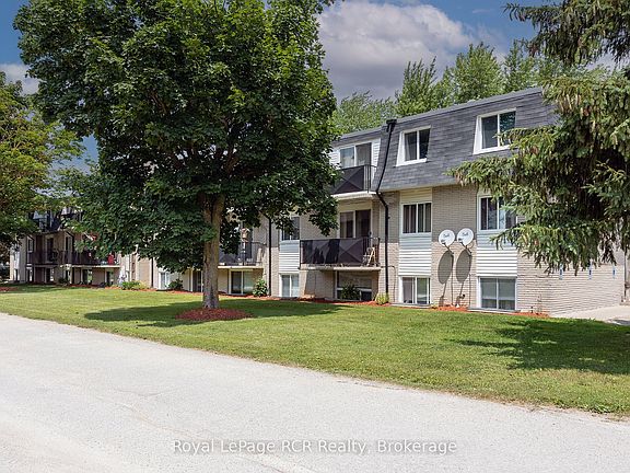 3rd image of 118 Preston St S #102
