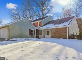 15565 Peach Walker Dr, Bowie, MD 20716