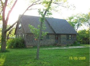 1879 E 50th Rd, Lecompton, KS 66050