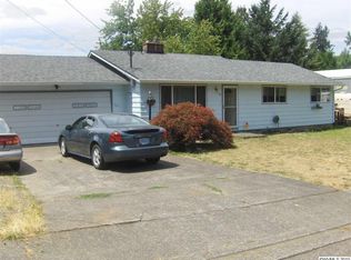 760 9th Ave, Sweet Home, OR 97386