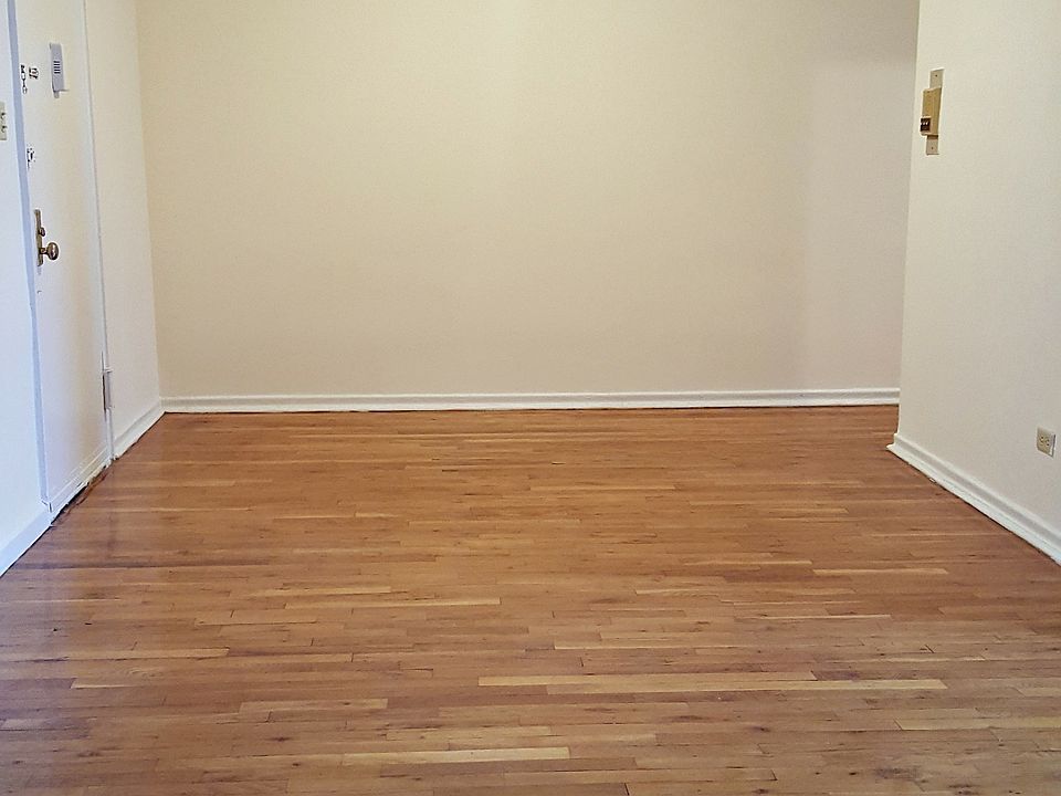 1st image of 620 E 18th St #6A