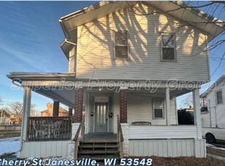 209 Cherry St, Janesville, WI 53548