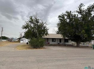 400 Manchester Ave, Hagerman, NM 88232