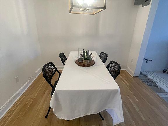4th image of 6028 75th St #1