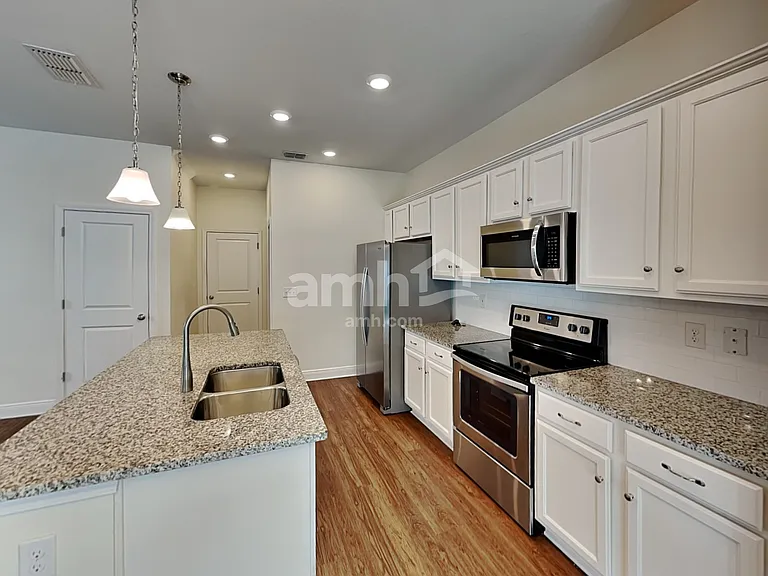 7808 Stumble Journey Ln — Photo 3