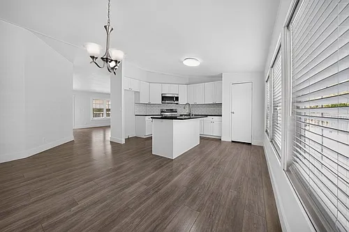 9303 Redfish Photo 1