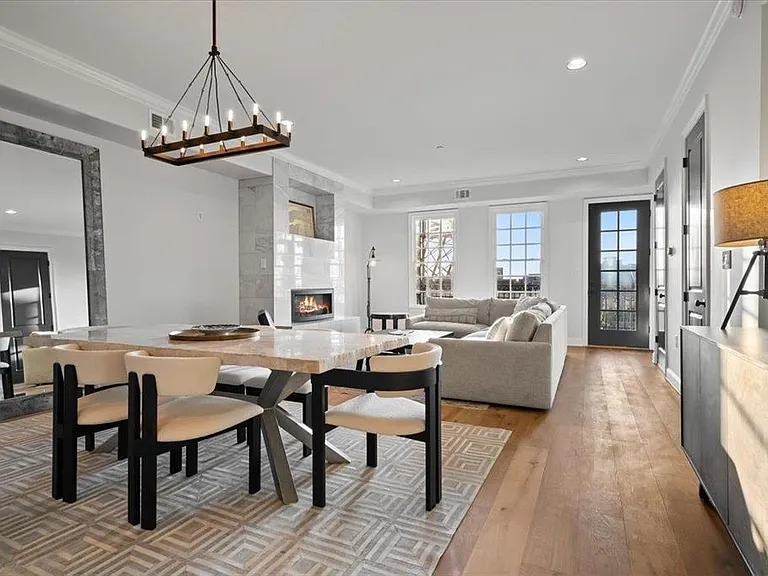 65 E Pontotoc Ave #301 — Photo 5