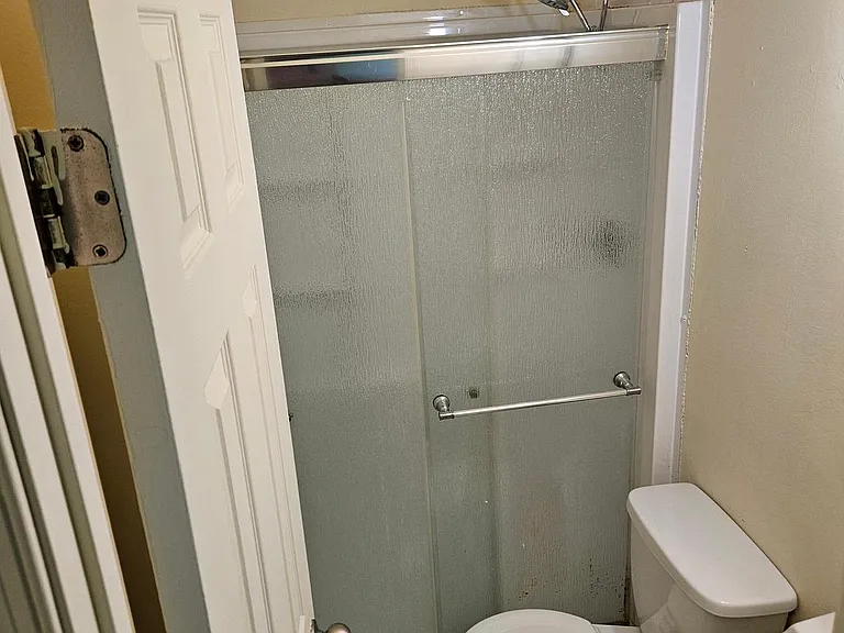 254 Cedarmere Cir — Photo 35