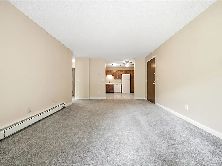 379 Huse Rd #27 — Photo 20