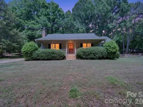 7615 Alexander Rd, Charlotte, NC 28270