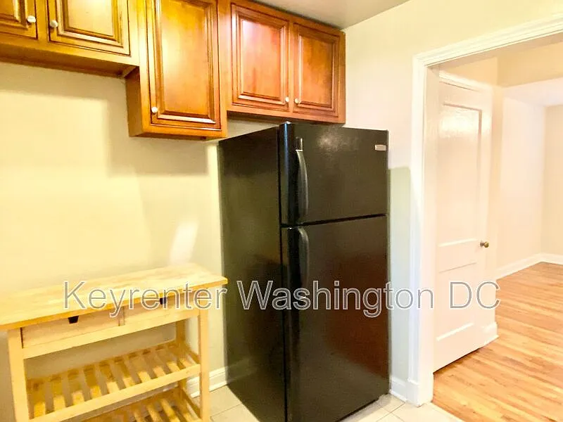 2 bed, 1.0 bath, 875 sqft, $1,450 — Photo 4