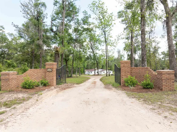 1269 SE Robinwood Dr, Madison, FL 32340