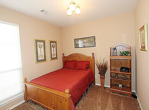 5th image of 12756 Excelsior Ln