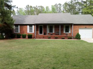 303 E Ridge Rd, Moyock, NC 27958