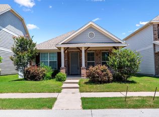 1013 Bruni Ct, Savannah, TX 76227