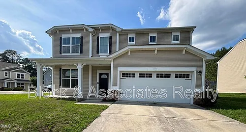 101 Red Bird Dr Photo 1