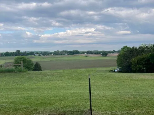 (undisclosed Address), Brandon, SD 57005