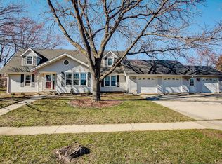 720 13th Ave, Union Grove, WI 53182