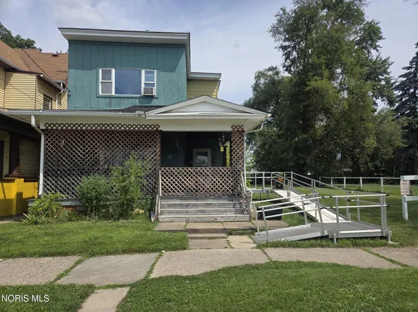 702 Walbridge Ave, Toledo, OH 43609