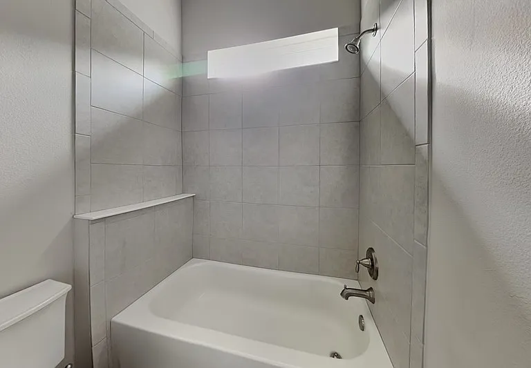 3109 King Palm Dr — Photo 10