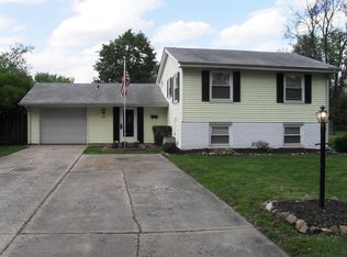 1231 N Rensselaer Ct, Griffith, IN 46319