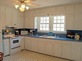 2028 McDaniels Bridge Rd, Lilburn, GA 30047