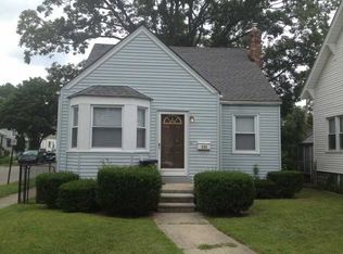494 W Chesterfield Ave, Ferndale, MI