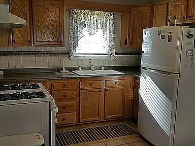1st image of 1105 Central Ave