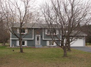 18647 148th St NW, Elk River, MN 55330
