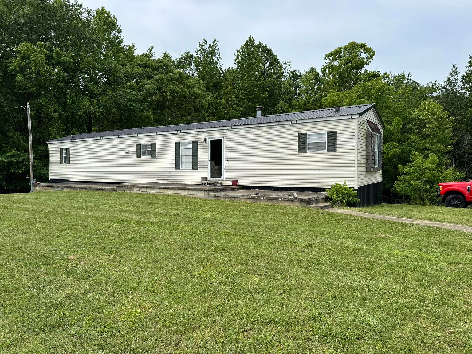 12664 Highway 196, Nancy, KY 42544 | MLS #25010937 | Zillow