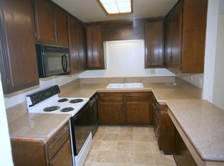 2000 Farrell Ave APT 2, Redondo Beach, CA 90278