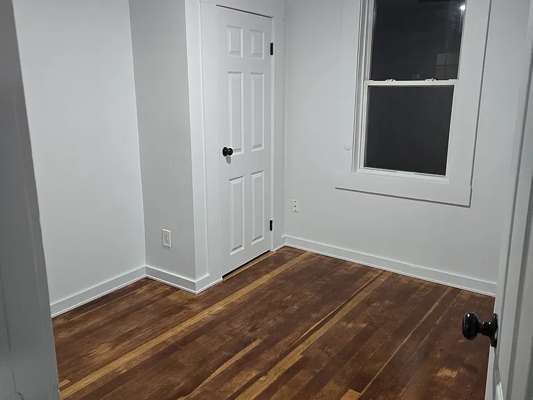 23 Howland Rd #3 — Photo 3