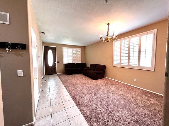 3rd image of 14987 Granite Peak Ave
