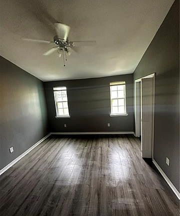 2nd image of 616 Revere Dr #D