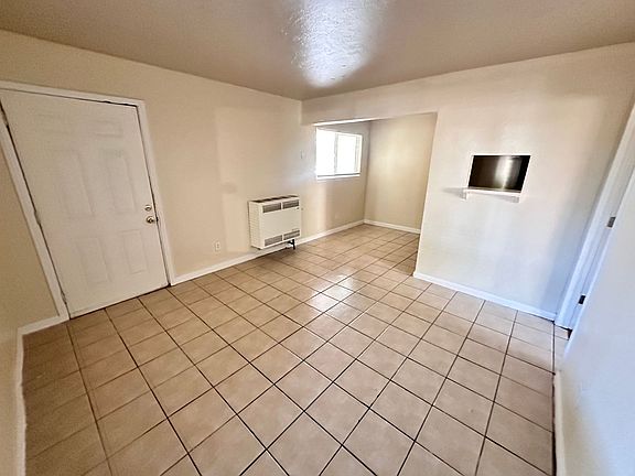 5th image of 501 Texas St NE #109