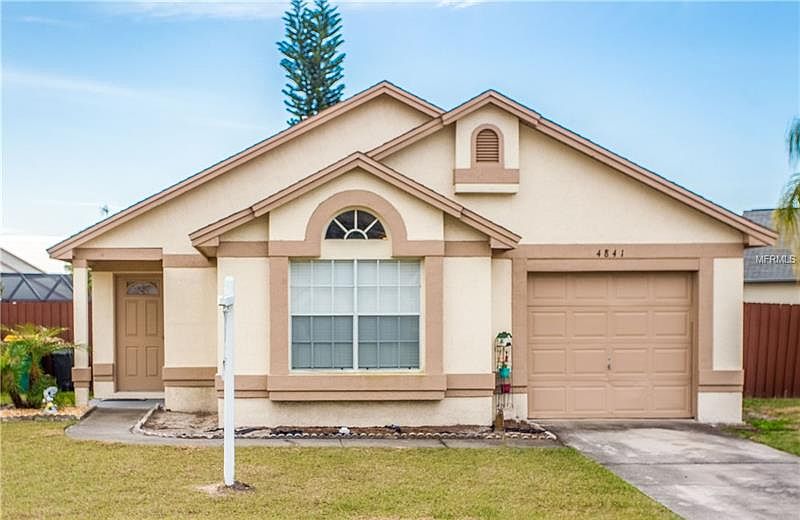 1st image of 4841 Kingston Cir