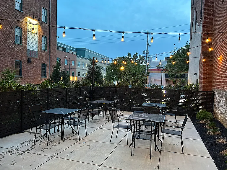425 N Prince St #6 — Photo 6