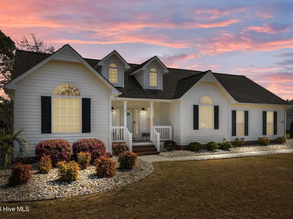 202 Nikida Court, Swansboro, NC 28584