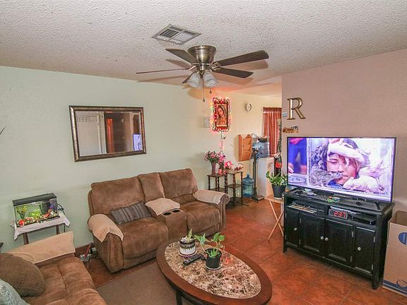 4th image of 3189 W 31st Ln