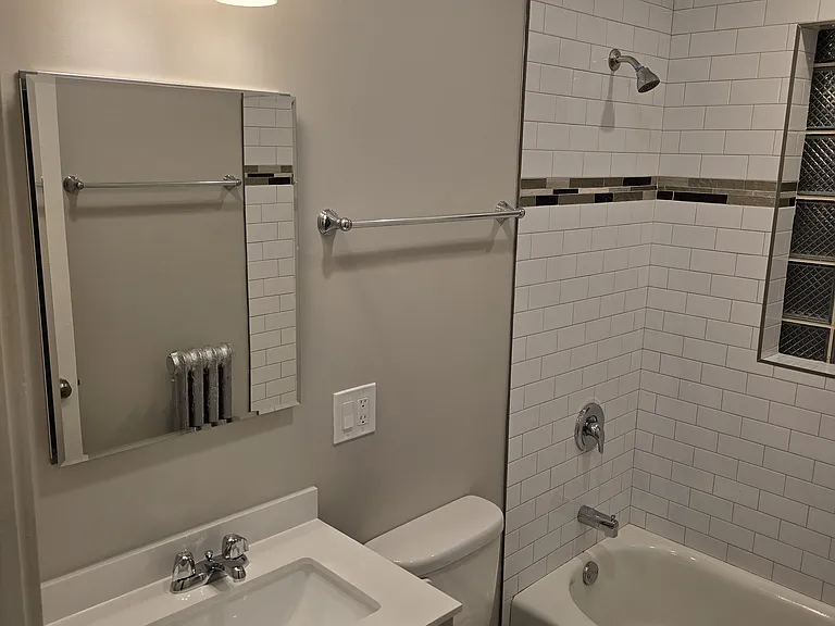 7518 S Phillips Ave #2 — Photo 21